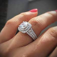 hidden halo diamond rings